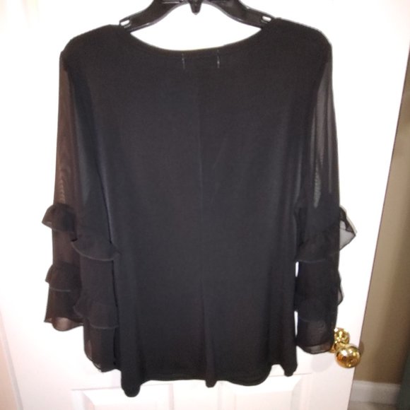 Dressy black top - Picture 2 of 5